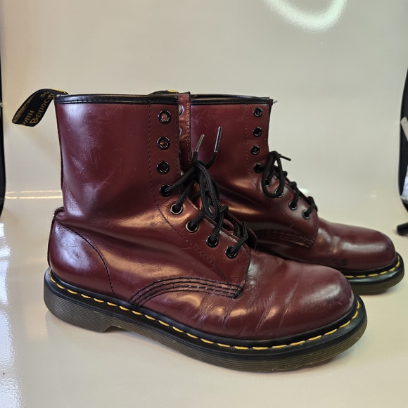 Dr. Martens Shoes - Dr. Martens Doc Martens Burgundy Leather 1460 Grunge Combat Boots 8 11821
